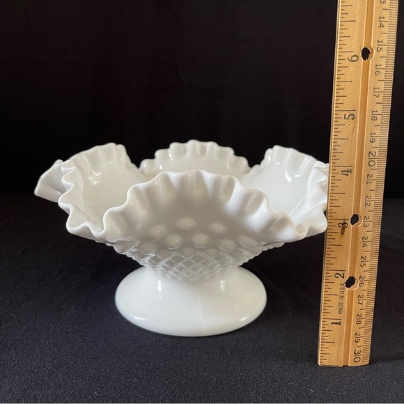Compote - Fenton Hobnail Milk Glass - Vintage - Picture 7 of 9